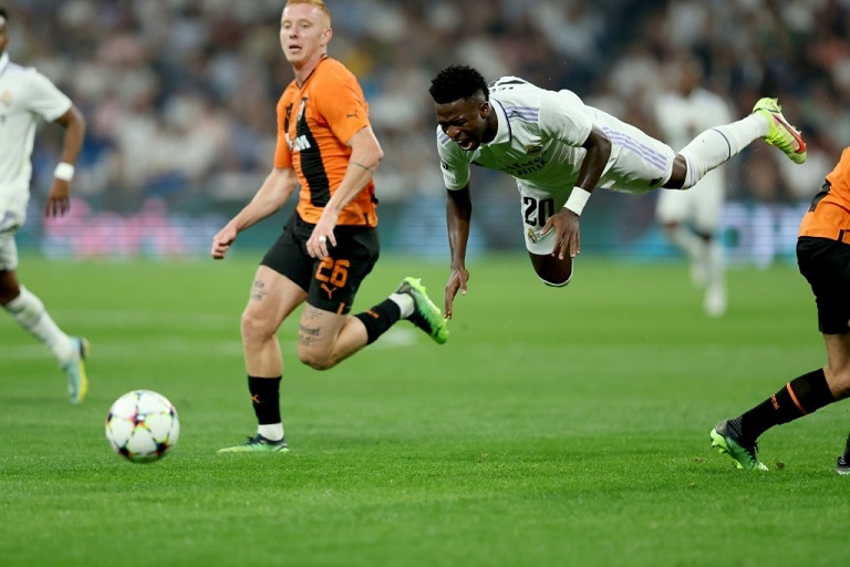 Real Madrid e Napoli continuano entrambe le serie di vittorie consecutive